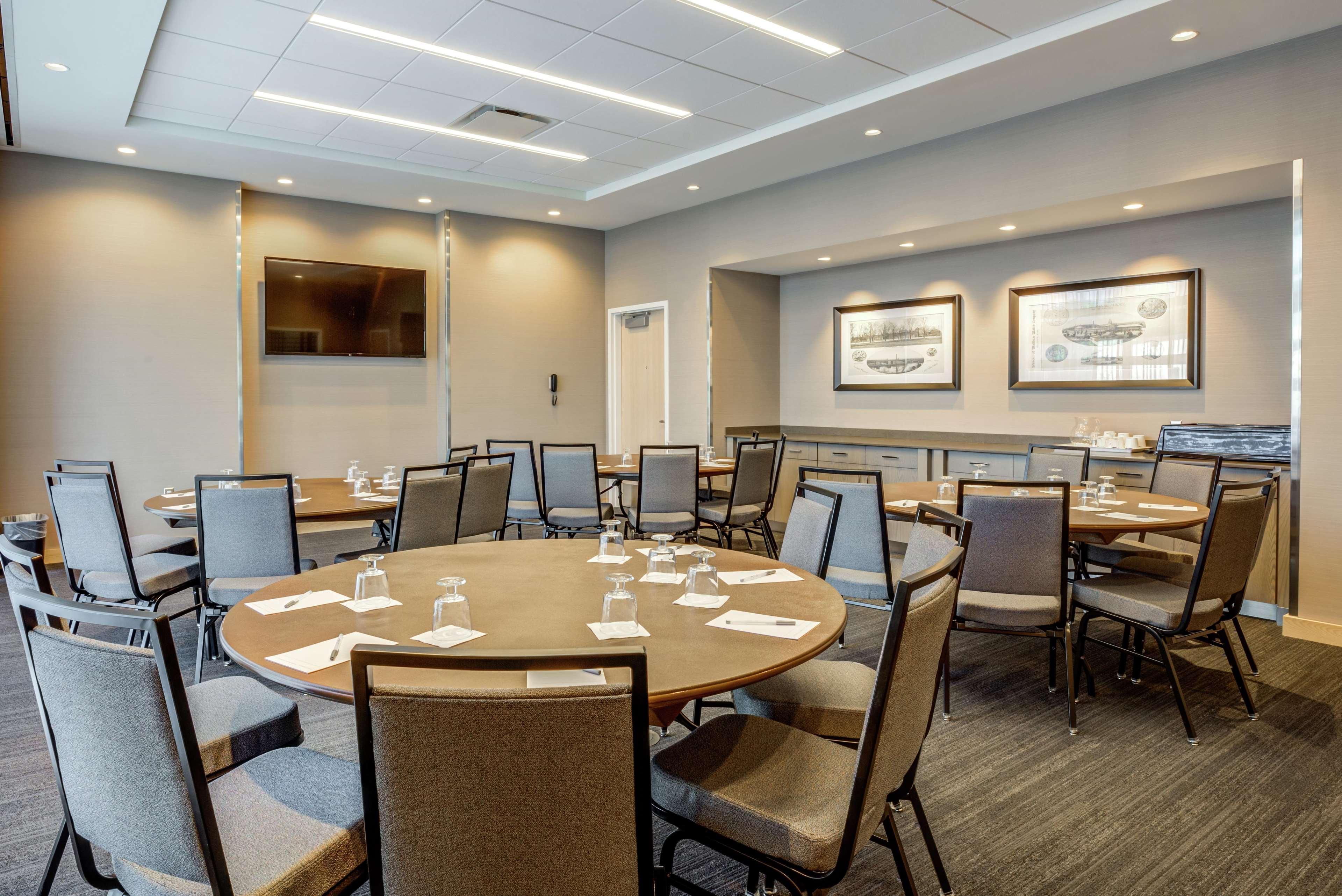Hampton Inn & Suites Boston/Waltham Kültér fotó