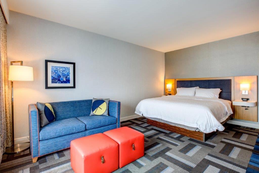 Hampton Inn & Suites Boston/Waltham Kültér fotó
