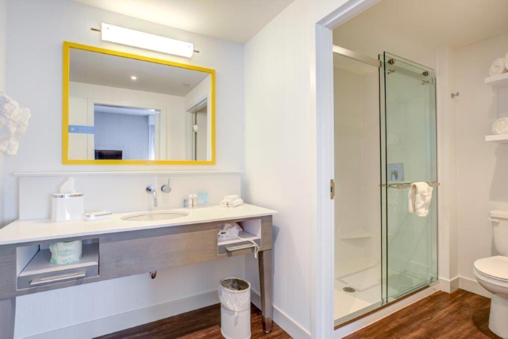 Hampton Inn & Suites Boston/Waltham Kültér fotó